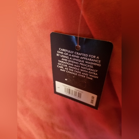 NWT Fender Guitars Logo Lucky Brand T Shirt Mens Size L Tie Dye Mineral Red - Picture 5 of 6